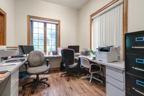 1017/1019 West Park Avenue Libertyville IL 60048