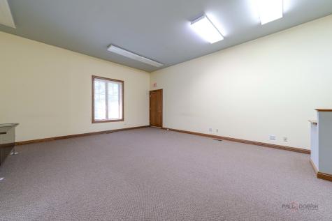 1017/1019 West Park Avenue Libertyville IL 60048