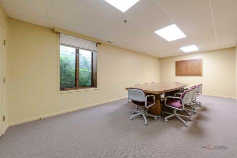 1017/1019 West Park Avenue Libertyville IL 60048