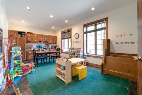 1017/1019 West Park Avenue Libertyville IL 60048