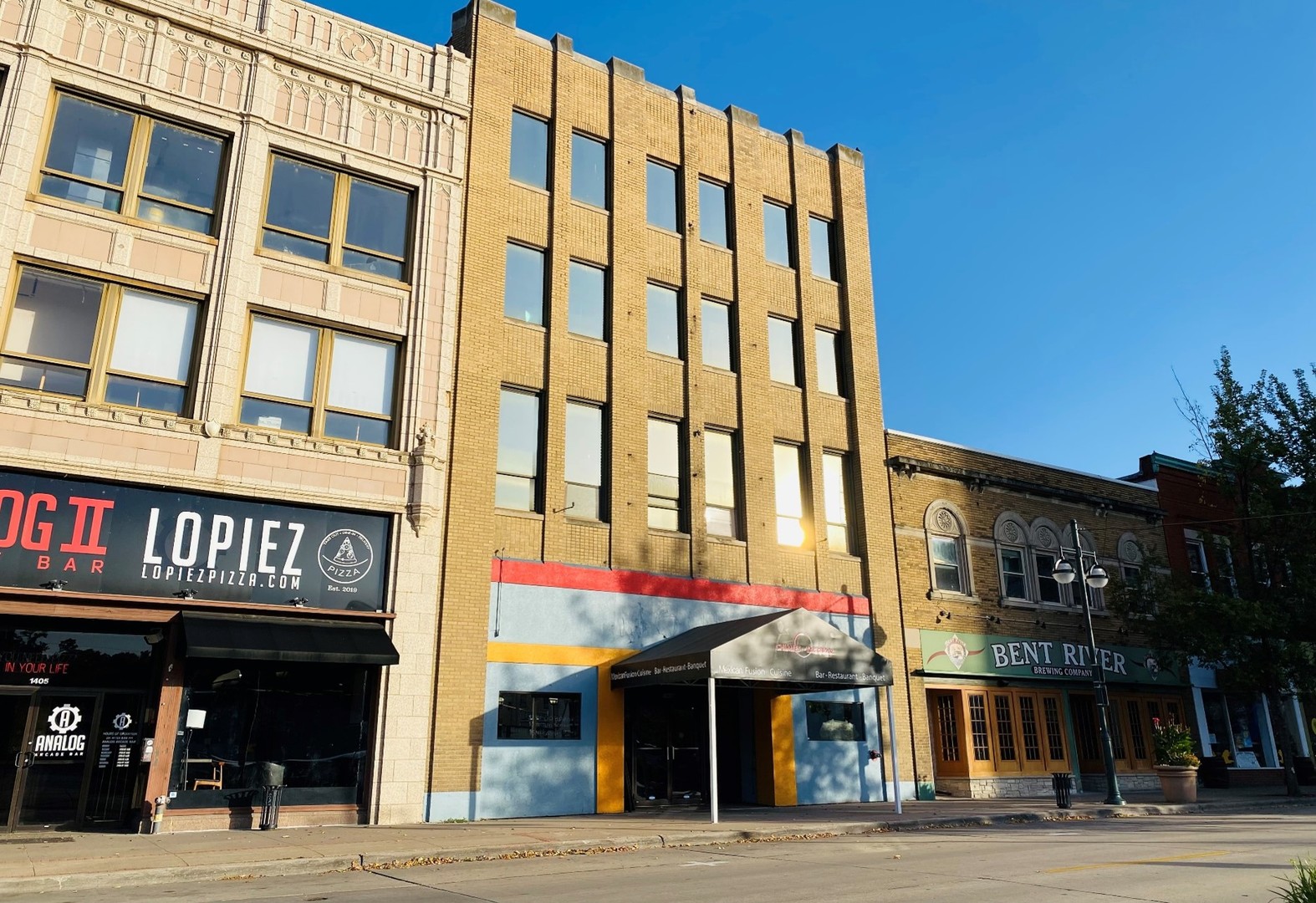 1409 5TH Avenue Moline IL 61265