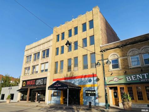 1409 5TH Avenue Moline IL 61265