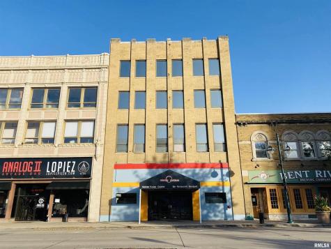 1409 5TH Avenue Moline IL 61265