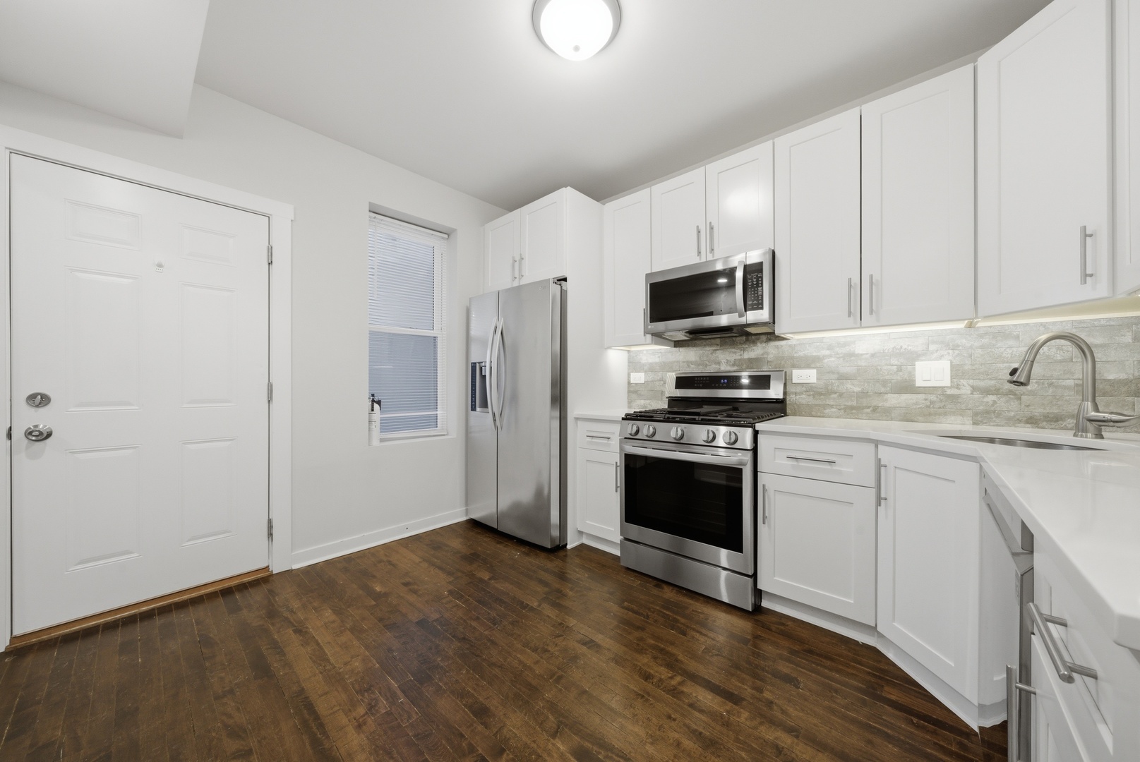 3538 West North Avenue Chicago IL 60647