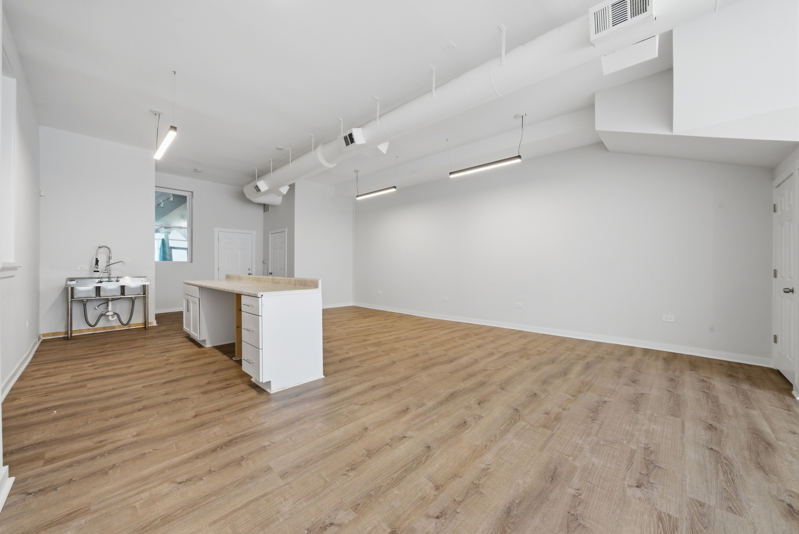 3538 West North Avenue Chicago IL 60647