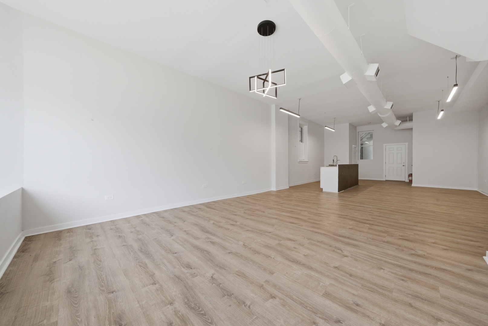 3538 West North Avenue Chicago IL 60647