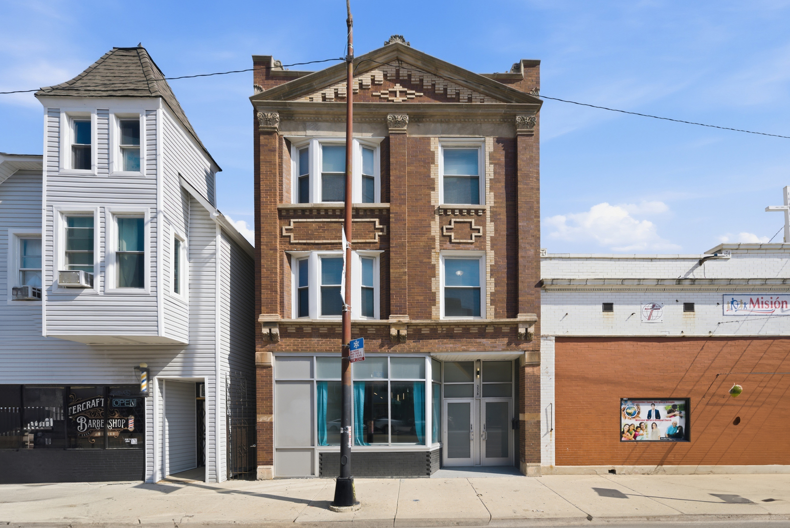 3538 West North Avenue Chicago IL 60647