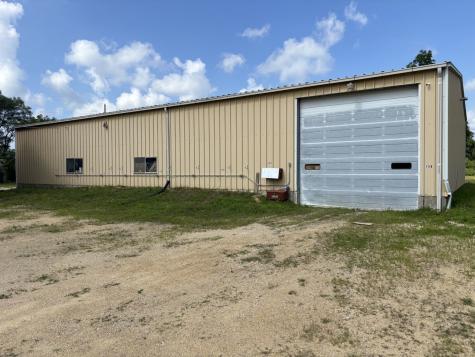 2180 East Yellow Creek Road Freeport IL 61032