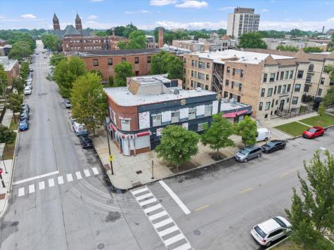 222 East 61st Street Chicago IL 60637
