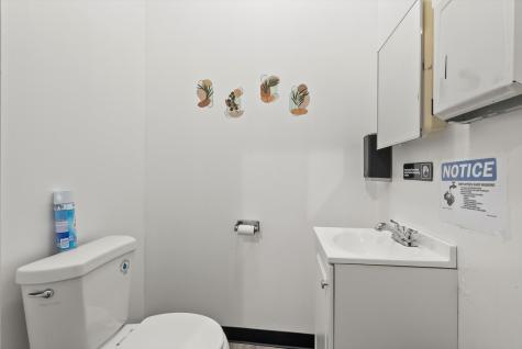 222 East 61st Street Chicago IL 60637