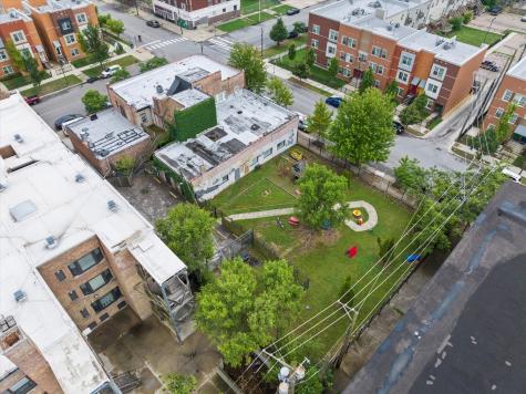222 East 61st Street Chicago IL 60637