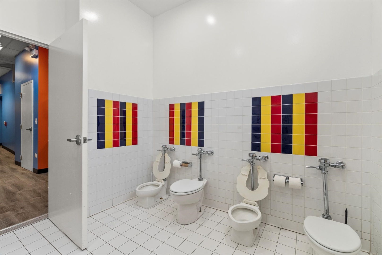 222 East 61st Street Chicago IL 60637