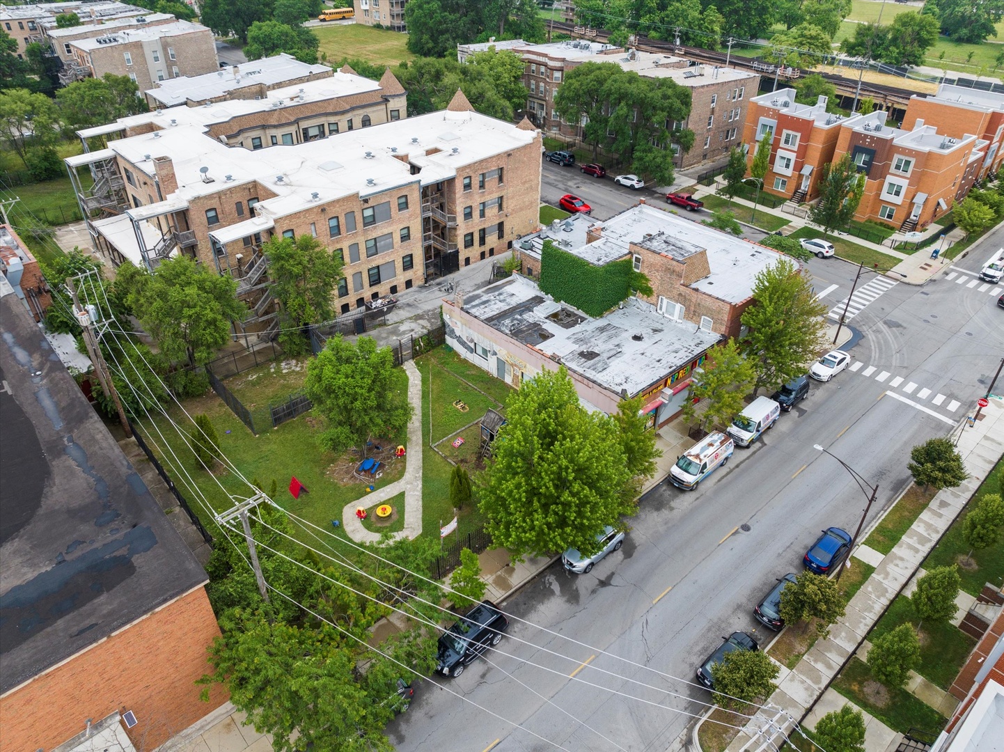 222 East 61st Street Chicago IL 60637