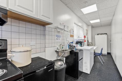 222 East 61st Street Chicago IL 60637