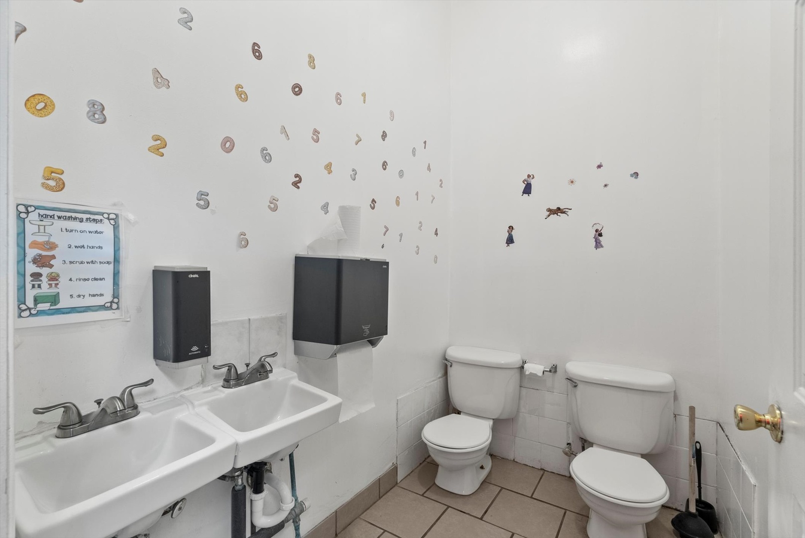 222 East 61st Street Chicago IL 60637