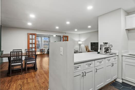 5110 West Fullerton Avenue Chicago IL 60639