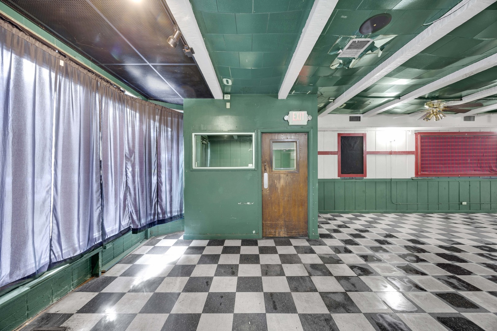 11610 South Western Avenue Chicago IL 60643