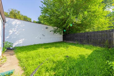 13039 Division Street Blue Island IL 60406