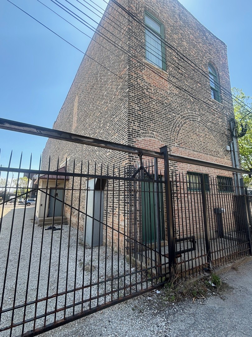 1312 West North Avenue Chicago IL 60642