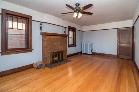 71 North Williams Street Crystal Lake IL 60014