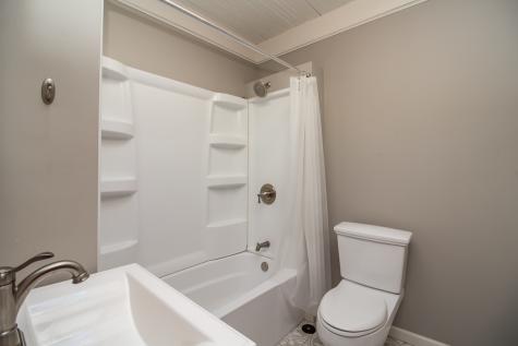 71 North Williams Street Crystal Lake IL 60014