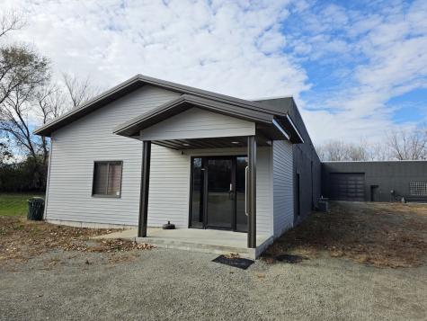 1801 Griswold Avenue Sterling IL 61081