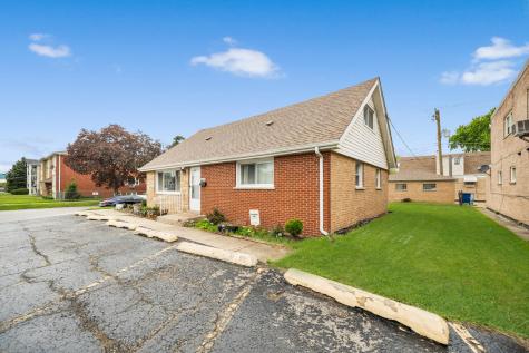 5930 West 79th Street Burbank IL 60459