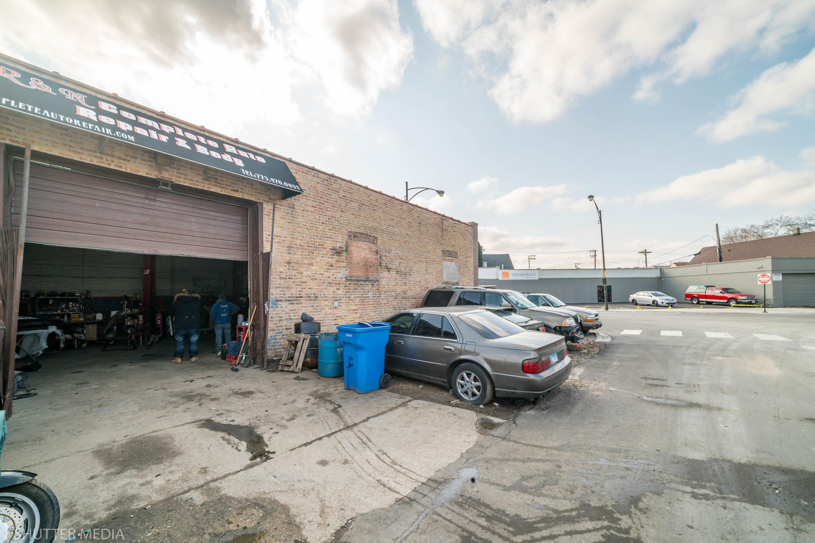3043 North Elston Avenue Chicago IL 60618