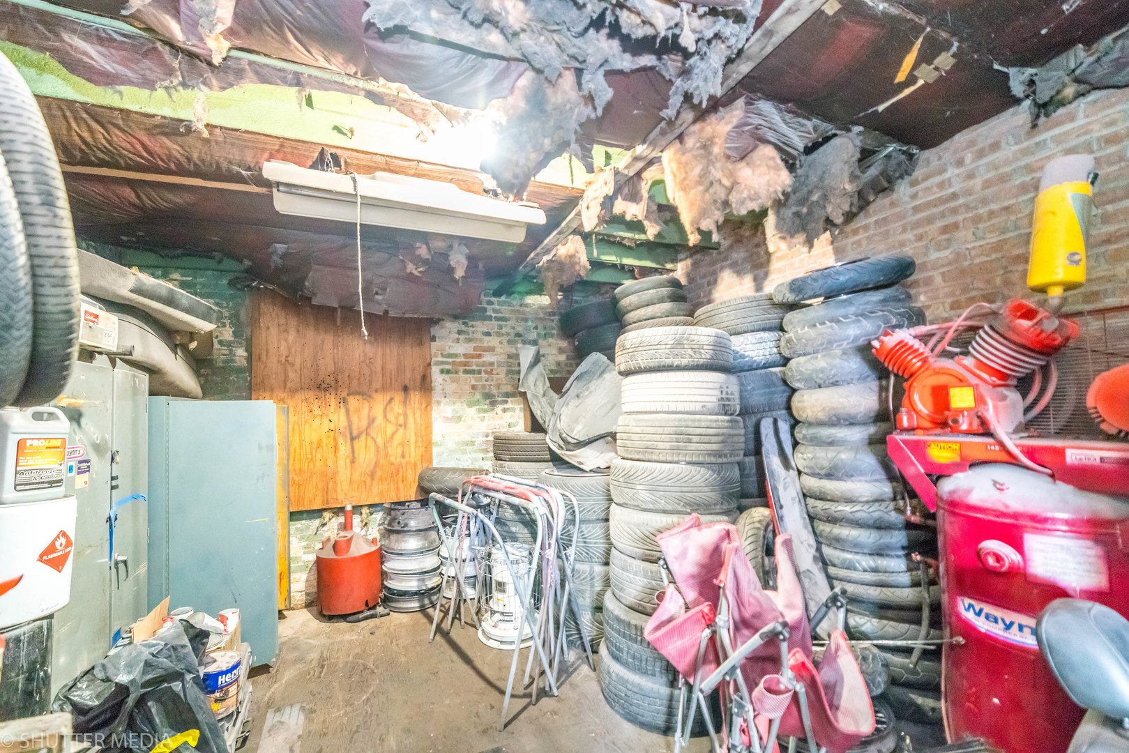 3043 North Elston Avenue Chicago IL 60618