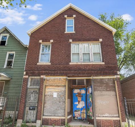 8209 South South Shore Drive Chicago IL 60617