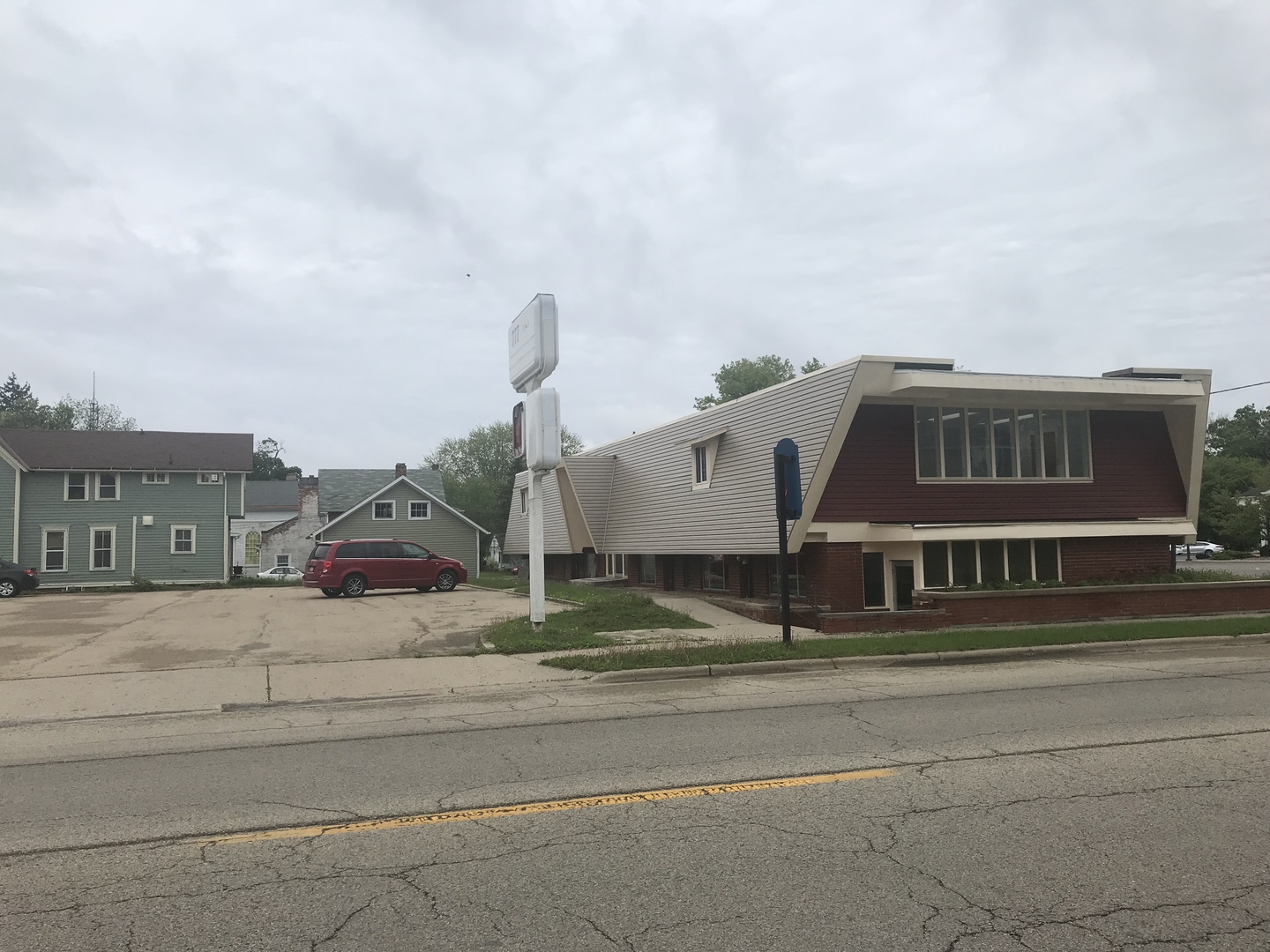777 South Main Street Princeton IL 61356