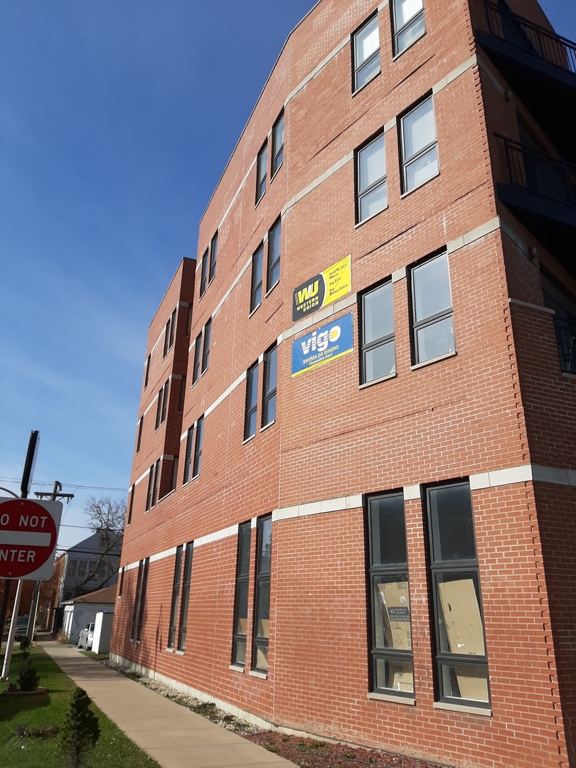 4158 South Western Avenue Chicago IL 60609