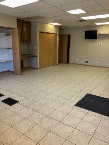 4921 West 95th Street Oak Lawn IL 60453