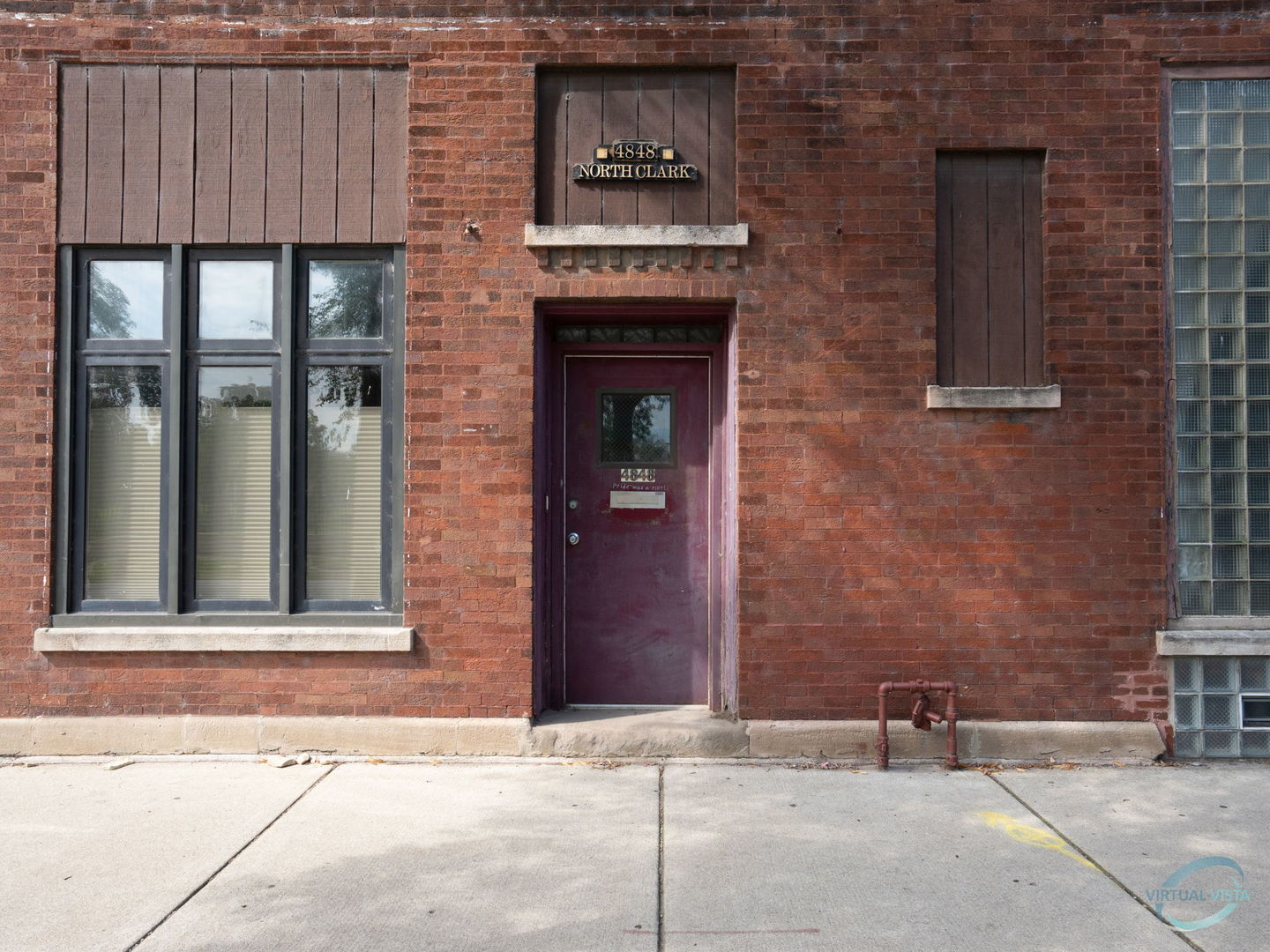4848 North Clark Street Chicago IL 60640