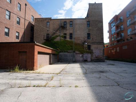 4848 North Clark Street Chicago IL 60640
