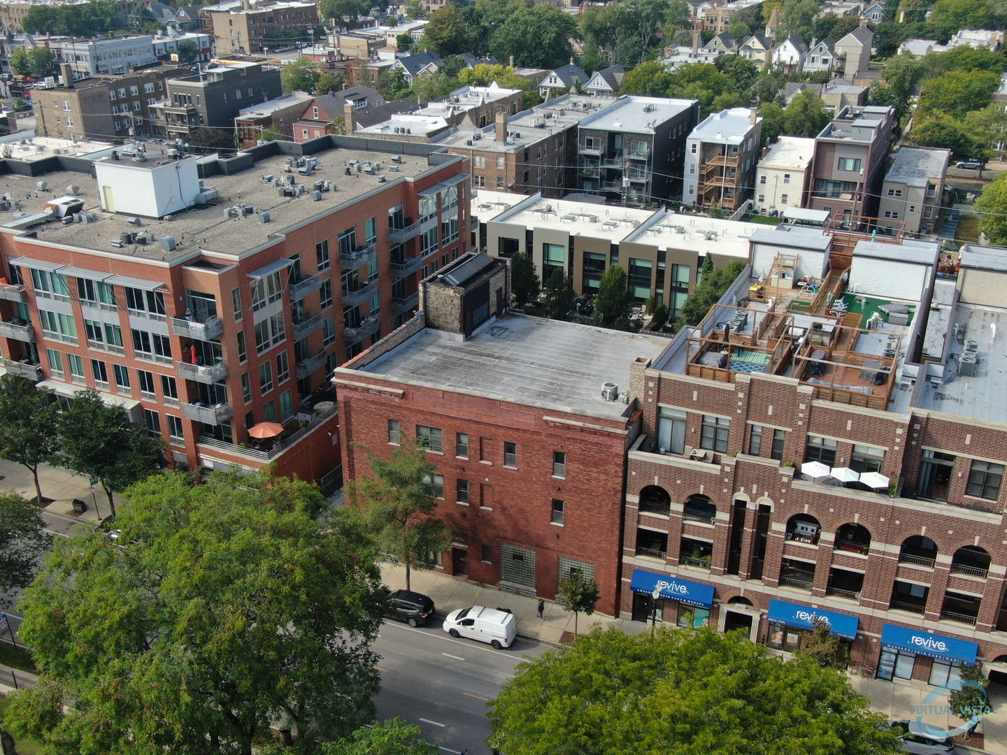 4848 North Clark Street Chicago IL 60640