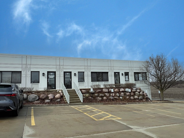 711 Ridgeview Drive Mchenry IL 60050