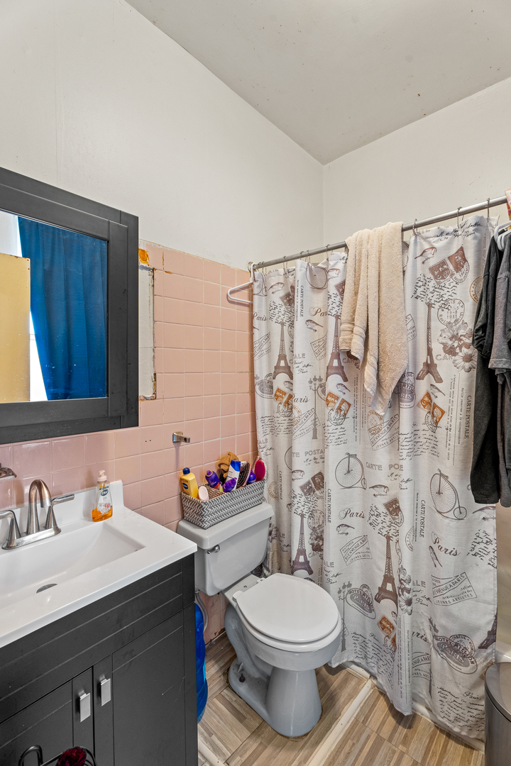1314 West 18th Place Chicago IL 60608