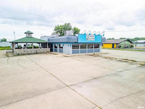 1407 West Main Street Salem IL 62881