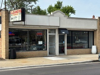 7311 West North Avenue River Forest IL 60305