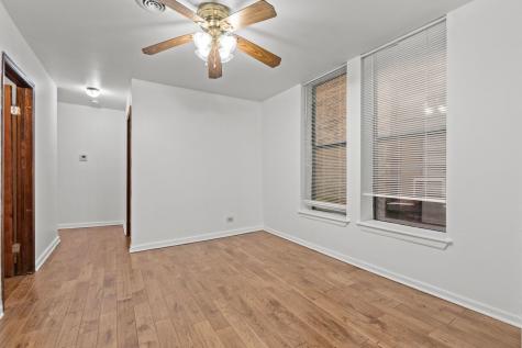 6037 South Champlain Avenue Chicago IL 60637