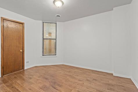 6037 South Champlain Avenue Chicago IL 60637