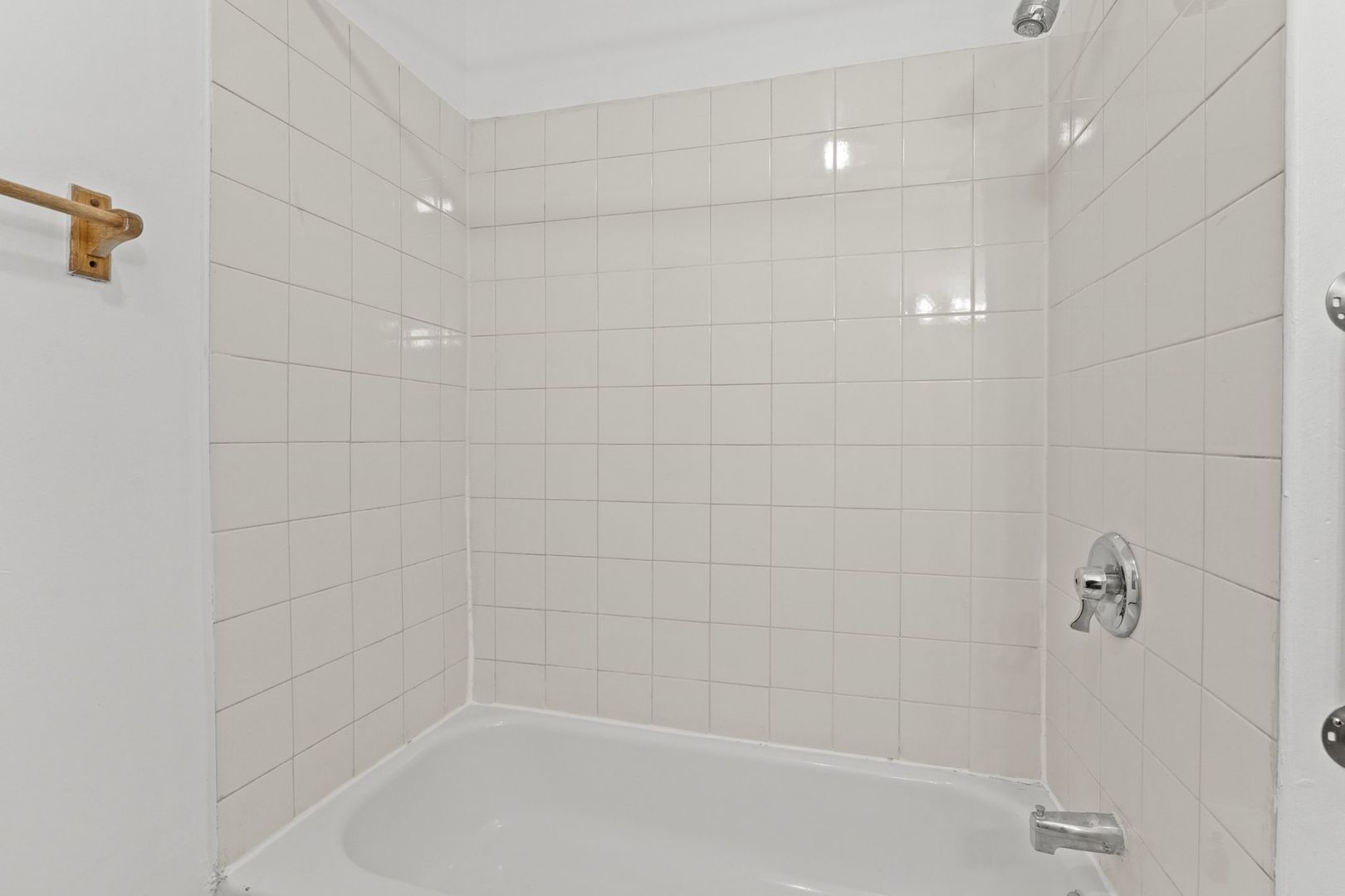 6037 South Champlain Avenue Chicago IL 60637