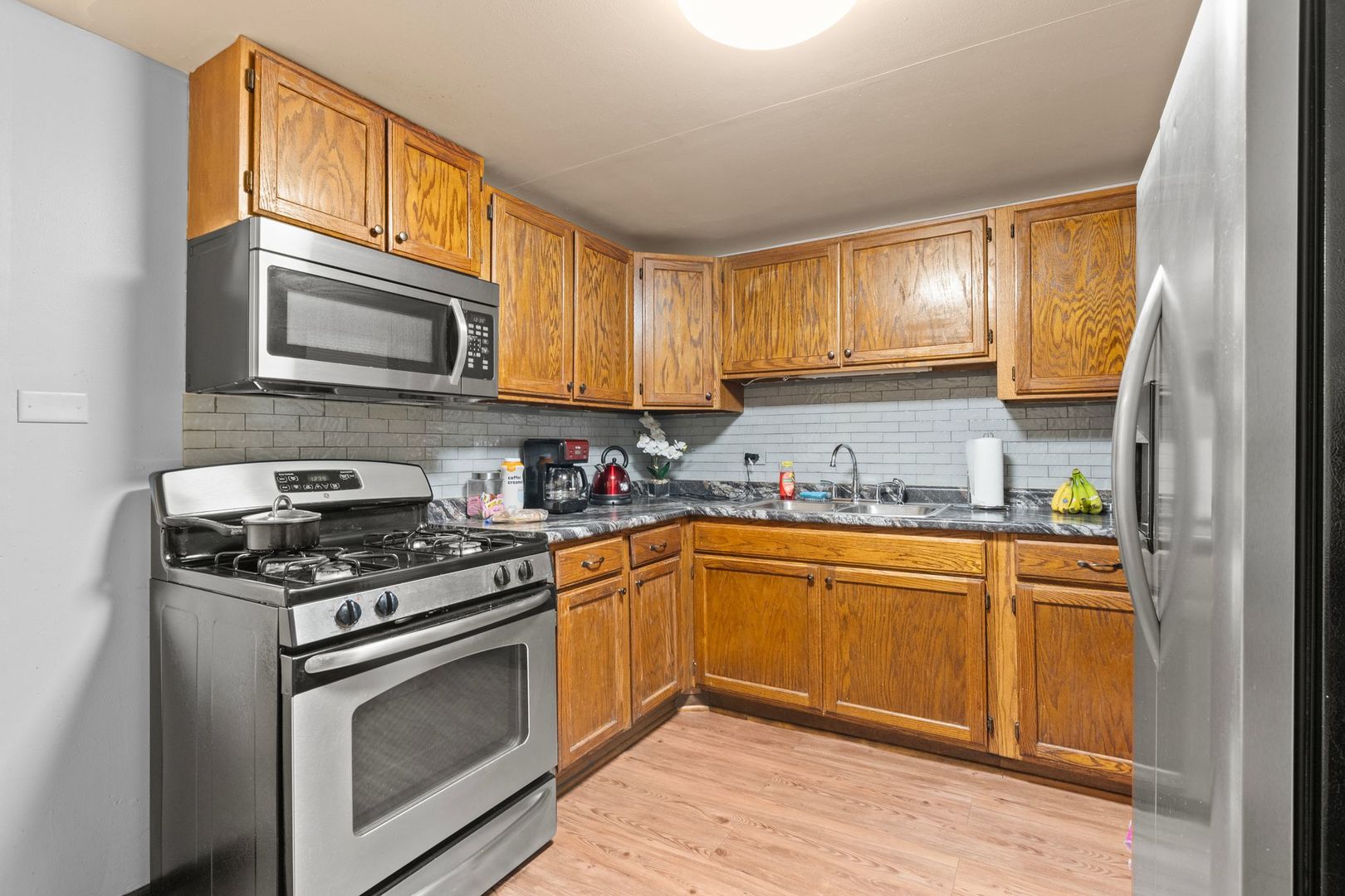 6037 South Champlain Avenue Chicago IL 60637