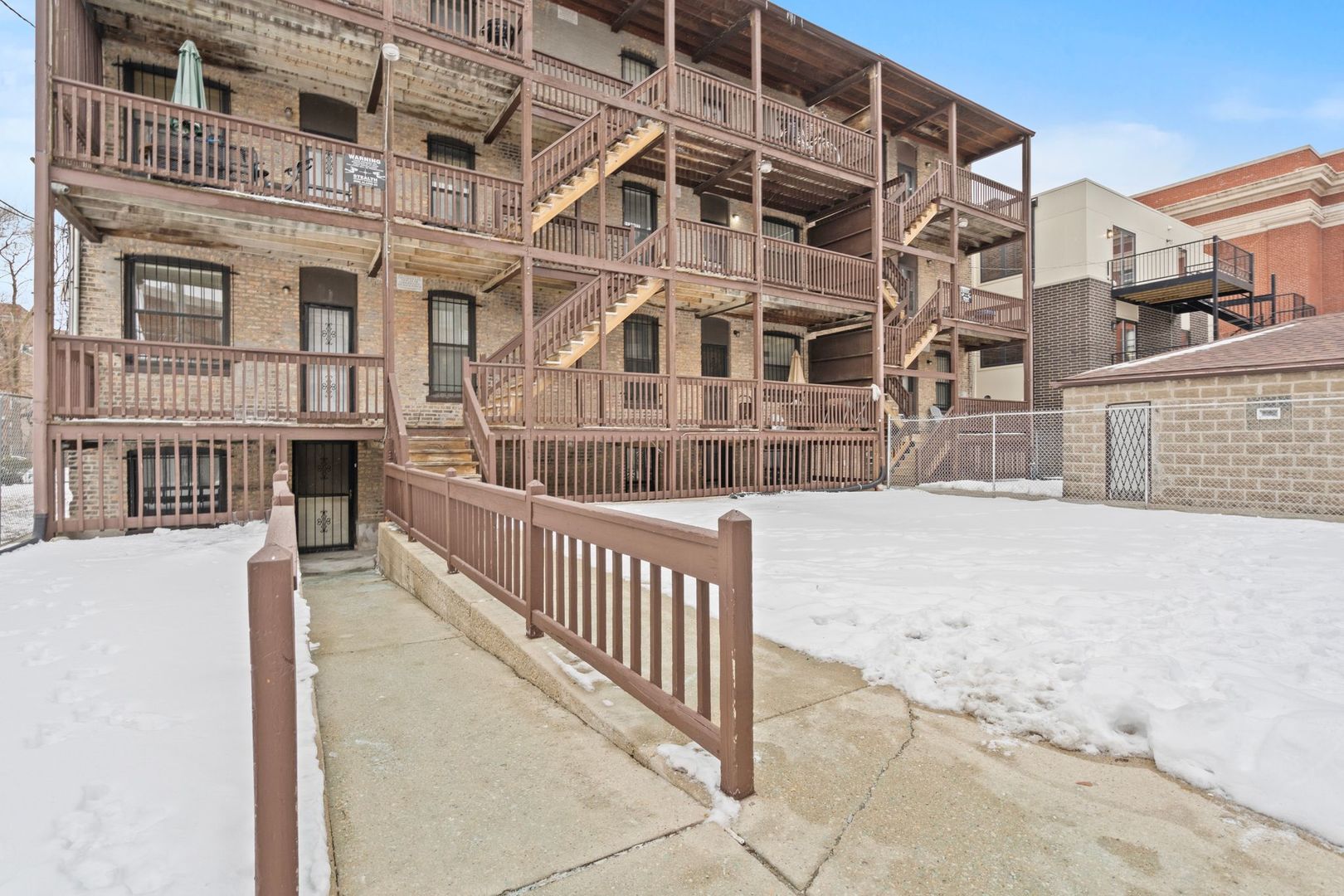 6037 South Champlain Avenue Chicago IL 60637