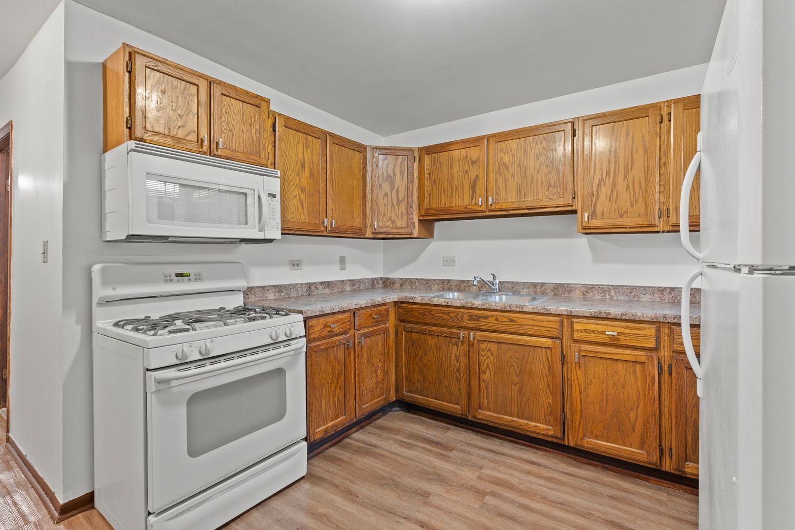 6037 South Champlain Avenue Chicago IL 60637