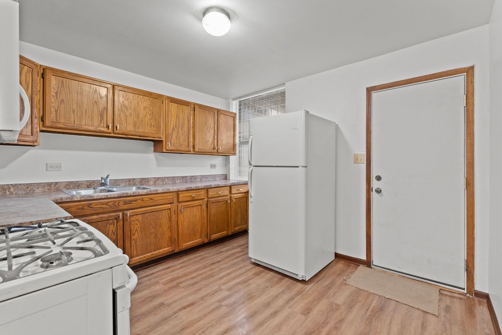 6037 South Champlain Avenue Chicago IL 60637