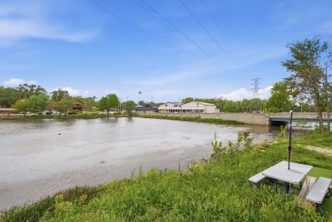 116-118 South Water Street Wilmington IL 60481