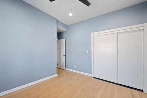 5940 West Montrose Avenue Chicago IL 60634