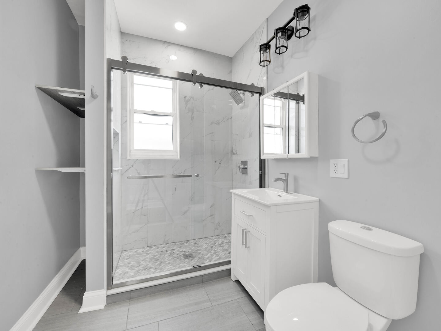 5242 South Damen Avenue Chicago IL 60609